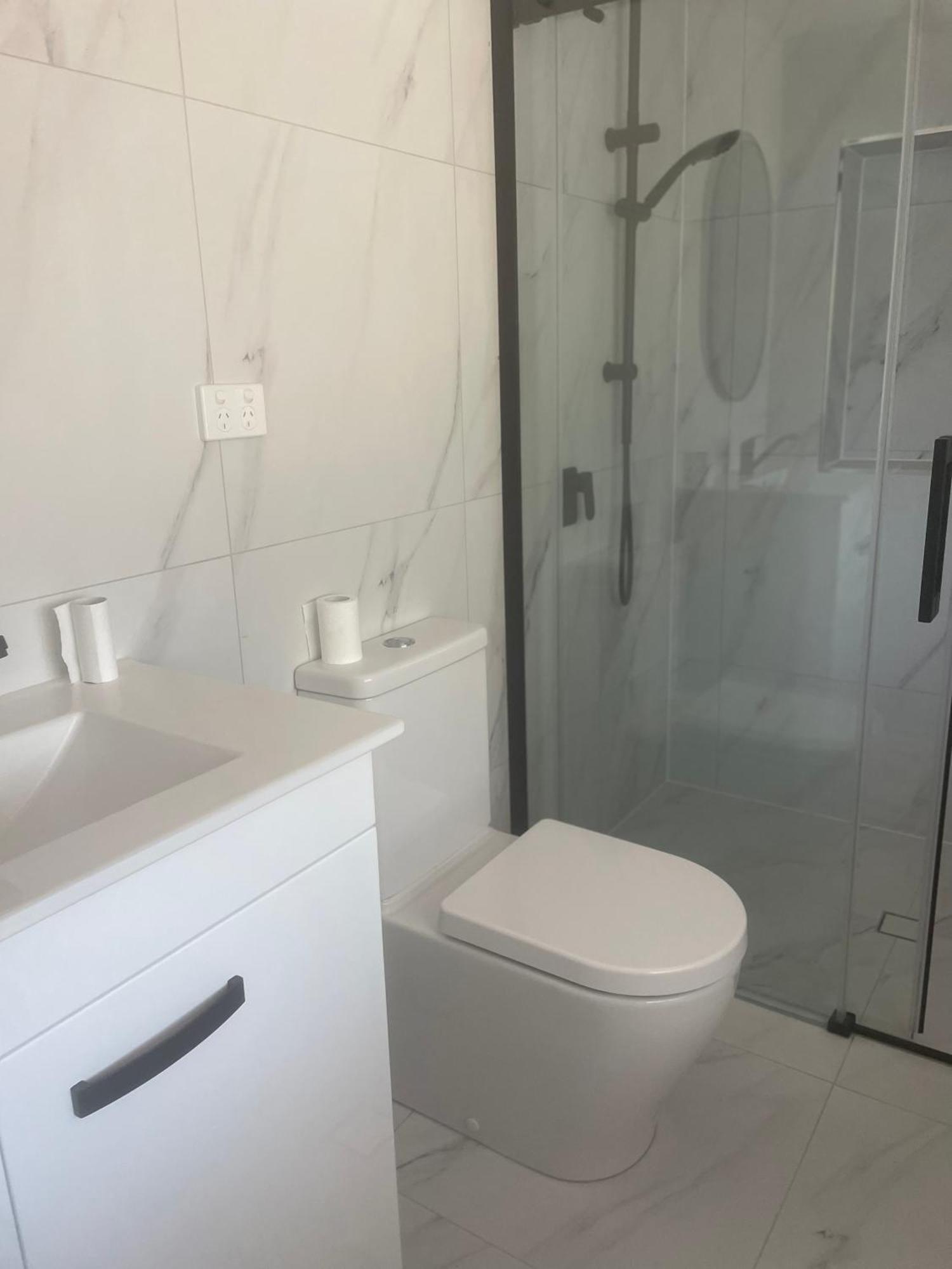 Spacious Studio Unit Rochedale South Luaran gambar